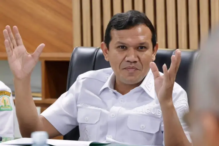 Dek Fad Tekan Daerah Siaga Banjir, Alat Berat dan Normalisasi Sungai Jadi Prioritas